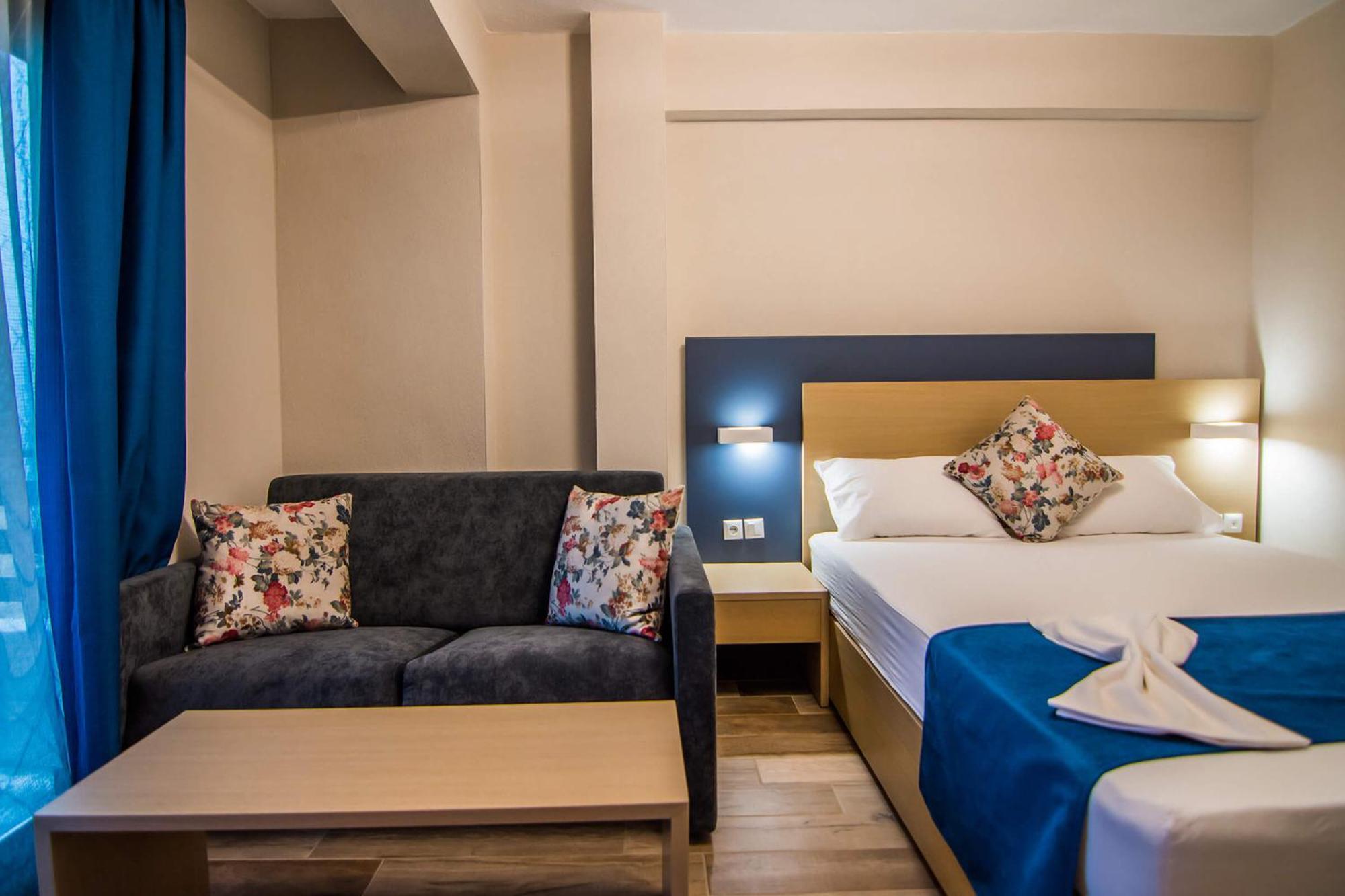 Ippokampos Holidays Apartment Nea Vrasna Bagian luar foto
