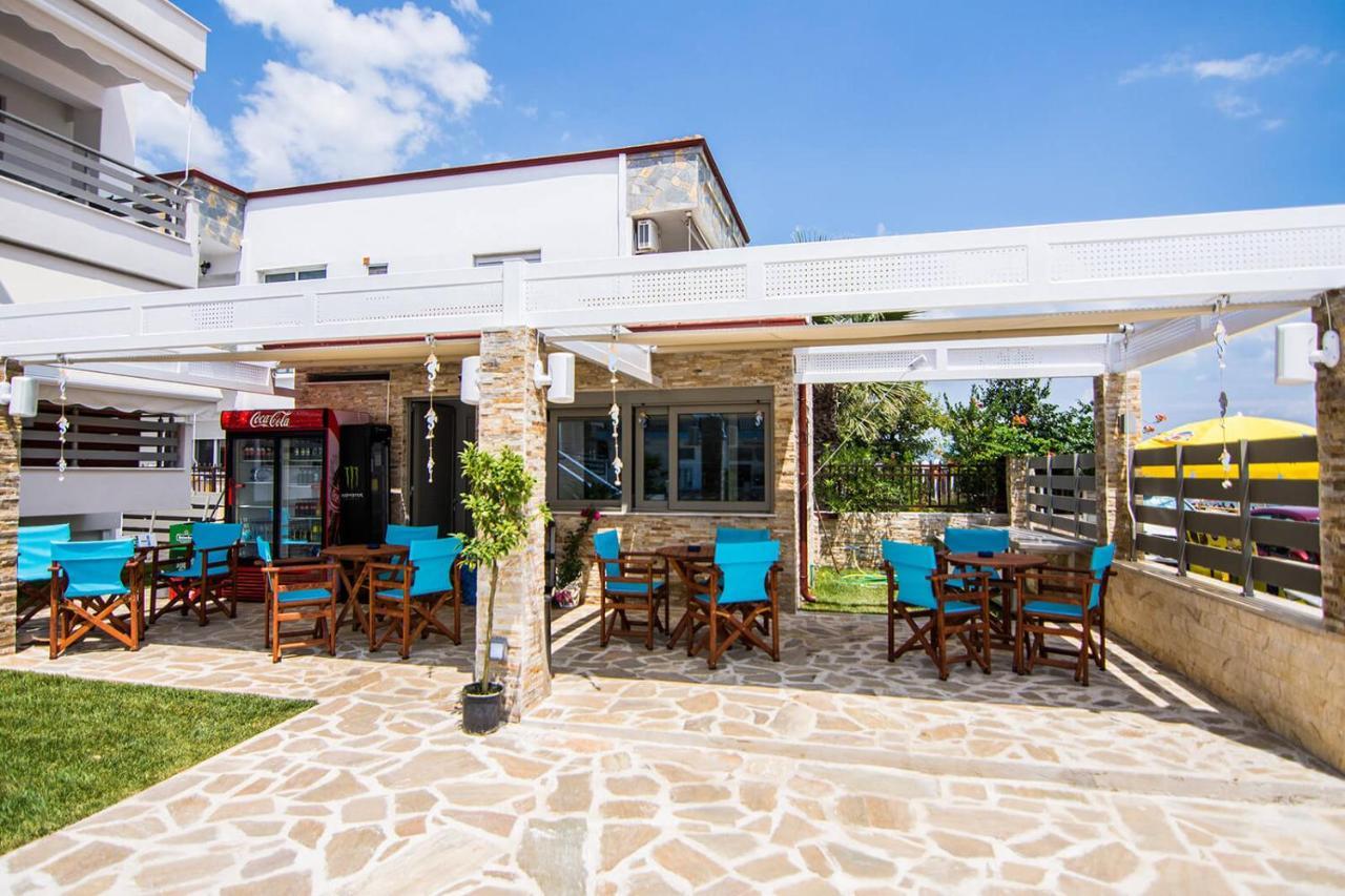 Ippokampos Holidays Apartment Nea Vrasna Bagian luar foto