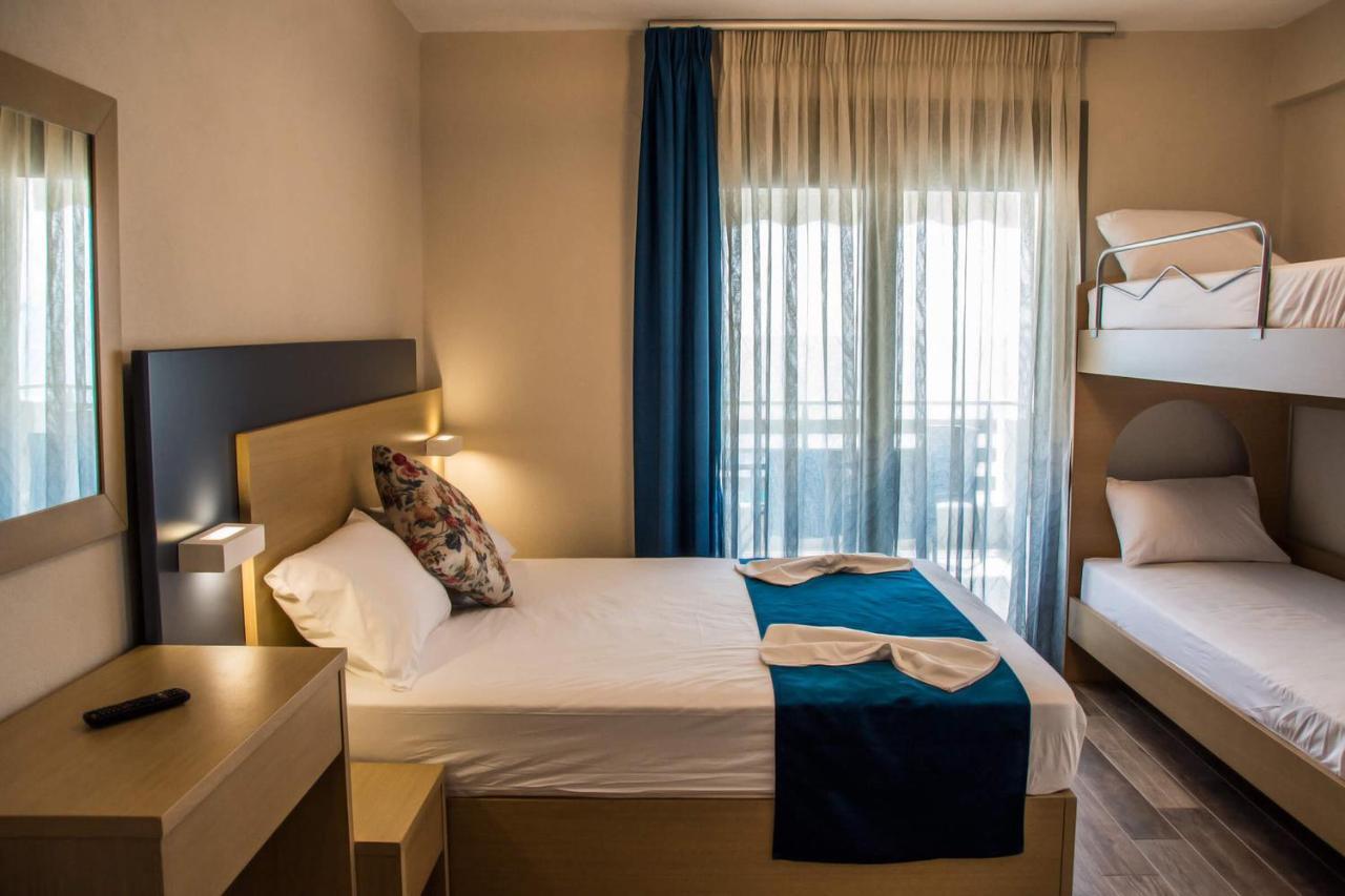 Ippokampos Holidays Apartment Nea Vrasna Bagian luar foto