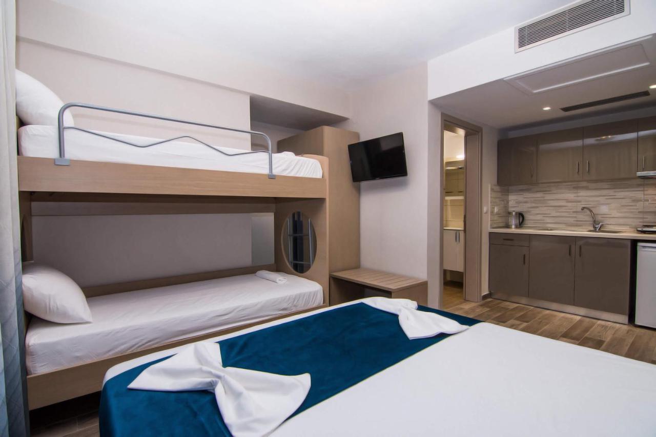 Ippokampos Holidays Apartment Nea Vrasna Bagian luar foto
