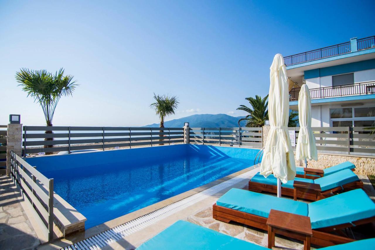 Ippokampos Holidays Apartment Nea Vrasna Bagian luar foto